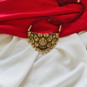 VIVAHA CHOKER